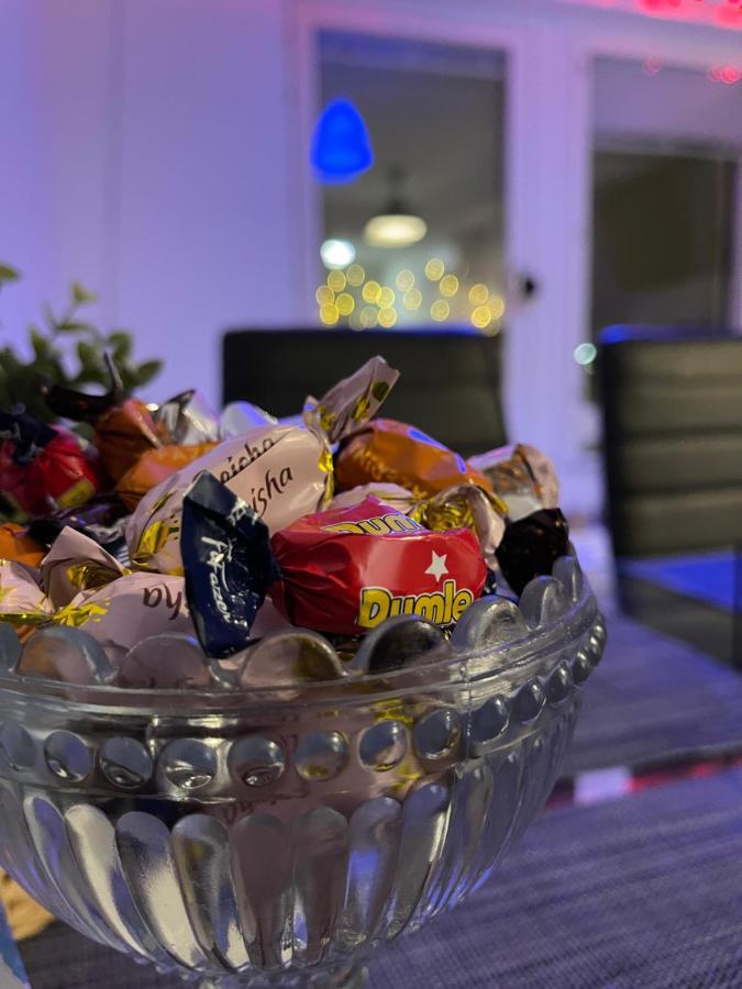 Arctic Penthouse Studio With Free Parking And High-Speed Wi-Fi روفانييمي المظهر الخارجي الصورة